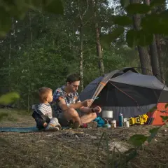 Czy można rozbić namiot nad jeziorem? Sprawdź przepisy i zasady