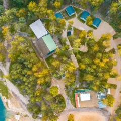 Gdzie pod namiot w Małopolsce? Odkryj najlepsze miejsca na camping