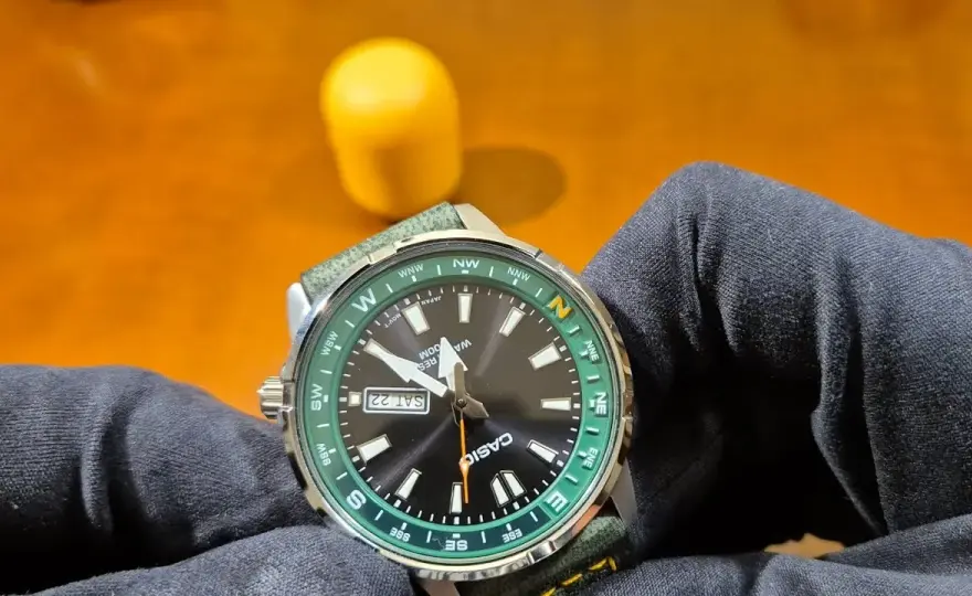 Jak działa kompas w zegarku Casio? Odkryj jego tajemnice i zastosowania